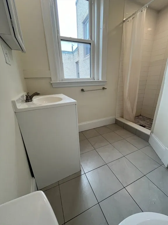 2 bed, 1 bath apartment for rent at 73 Park Dr Unit 21, Fenway — photo 7 of 7