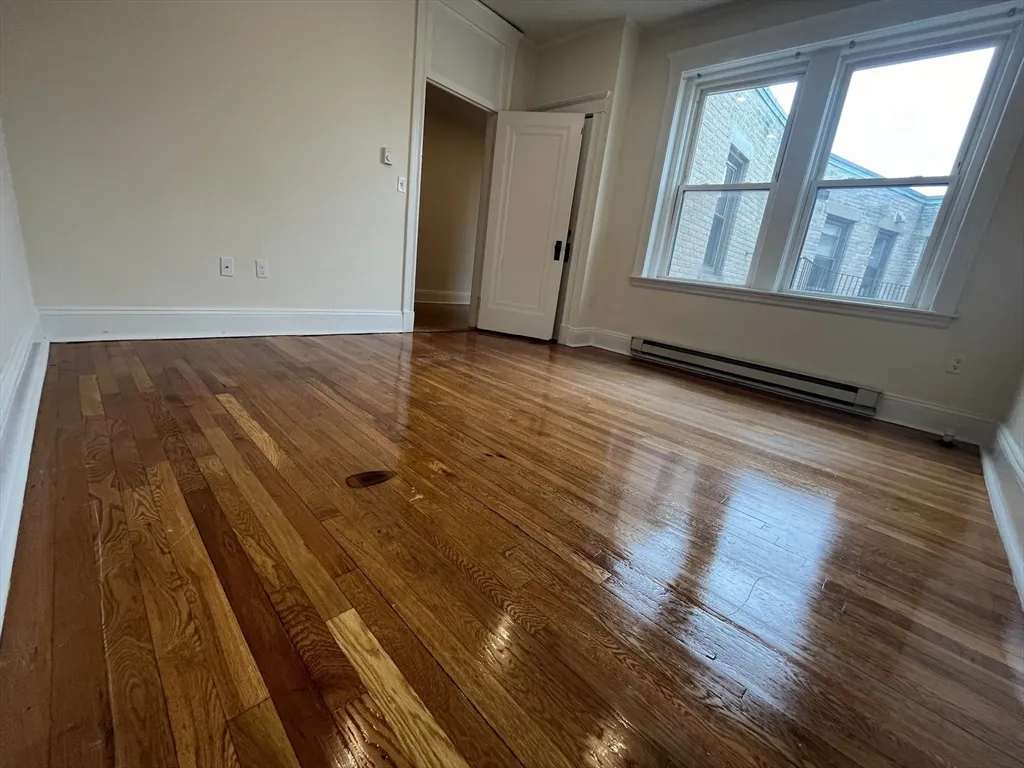 2 bed, 1 bath apartment for rent at 73 Park Dr Unit 21, Fenway — photo 3 of 7