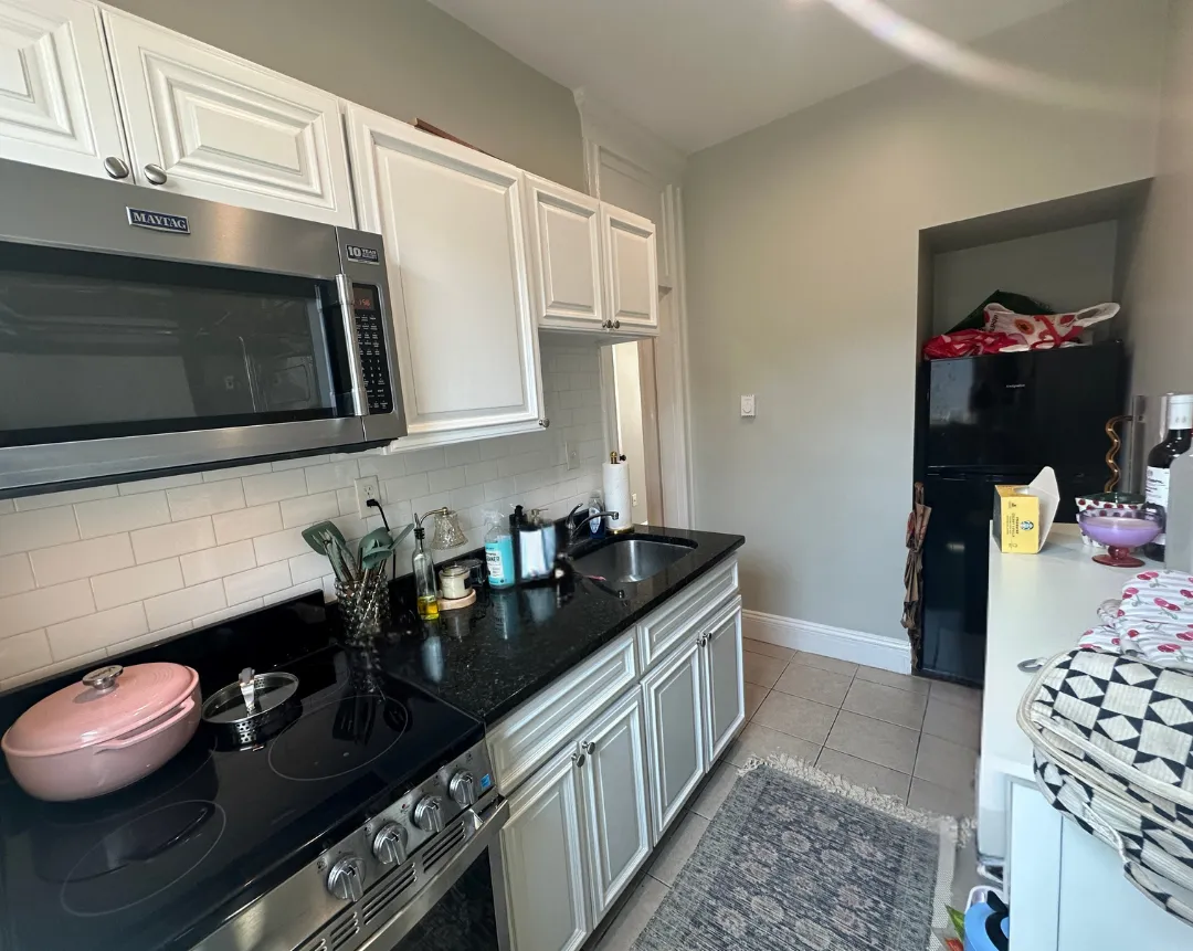 2 bed, 1 bath apartment for rent at 73 Park Dr Unit 25, Fenway — photo 9 of 17