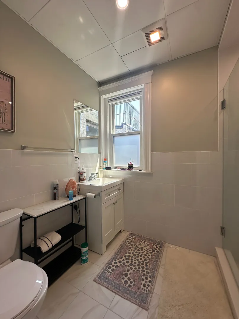 2 bed, 1 bath apartment for rent at 73 Park Dr Unit 25, Fenway — photo 6 of 17