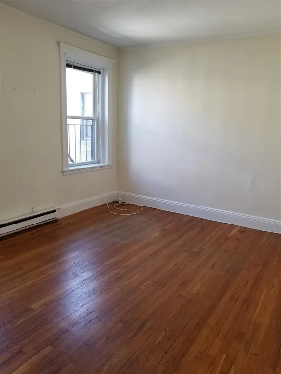 2 bed, 1 bath apartment for rent at 73 Park Dr Unit 5, Fenway — photo 6 of 8