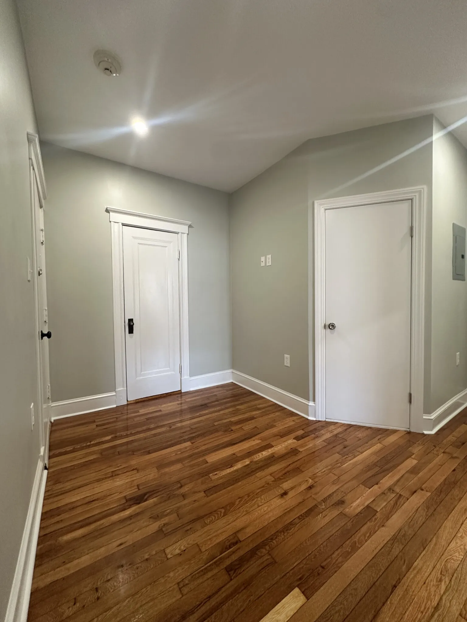 1 bed, 1 bath apartment for rent at 73 Park Dr Unit 9, Fenway — photo 3 of 13