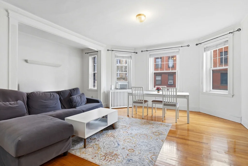 1 bed, 1 bath apartment for rent at 73 Parkman St Unit 1, Coolidge Corner