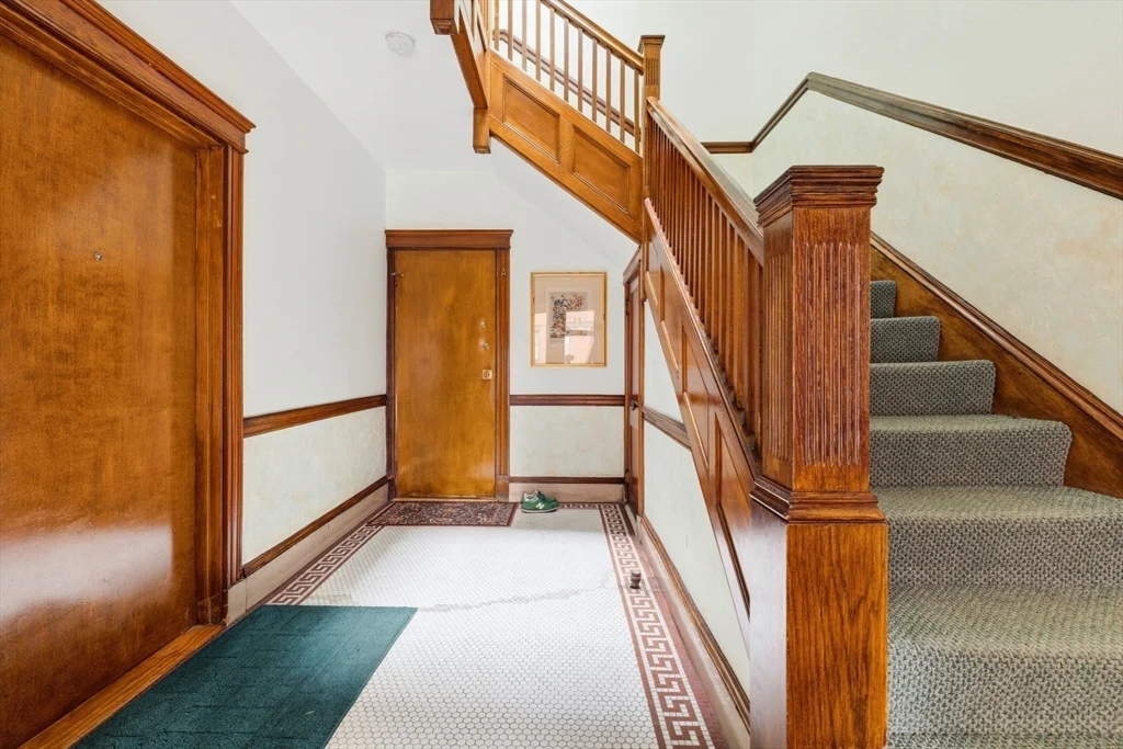 1 bed, 1 bath apartment for rent at 73 Parkman St Unit 1, Coolidge Corner — photo 8 of 10