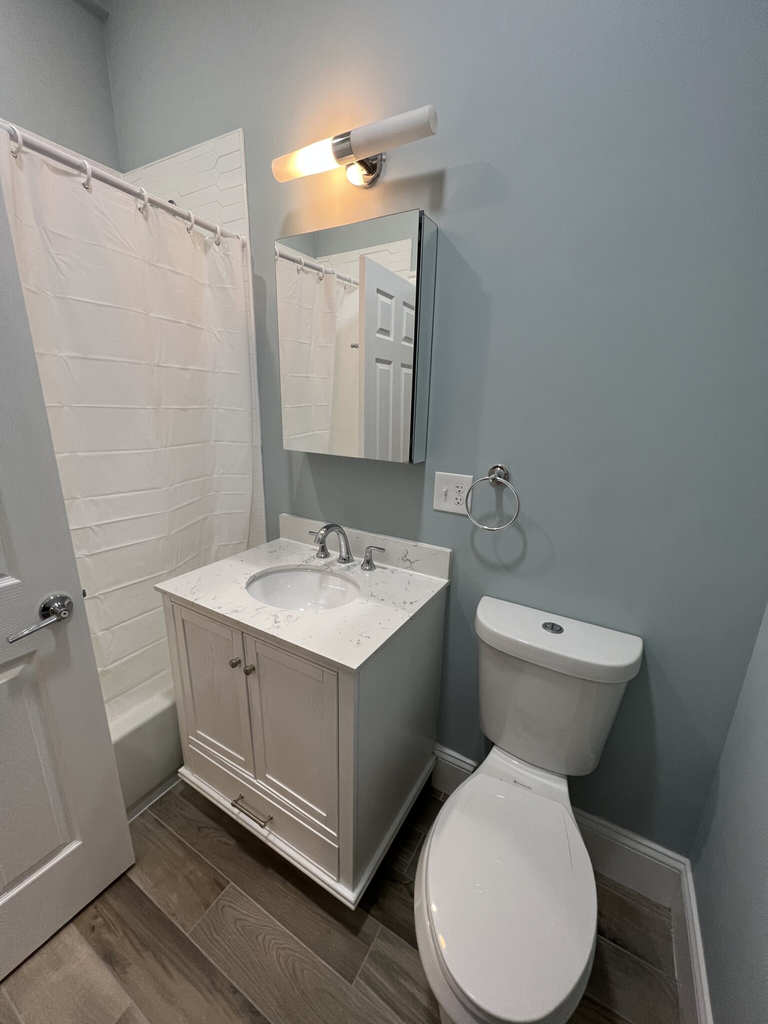 2 bed, 2 bath apartment for rent at 73 Pearl St Unit 1, East Somerville — photo 12 of 17