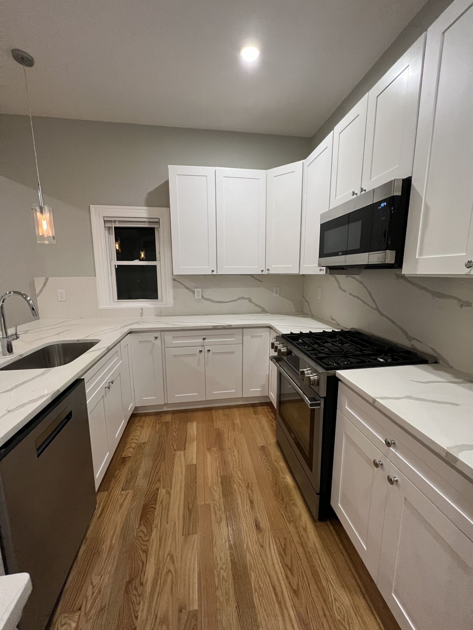 2 bed, 2 bath apartment for rent at 73 Pearl St Unit 1, East Somerville — photo 2 of 17