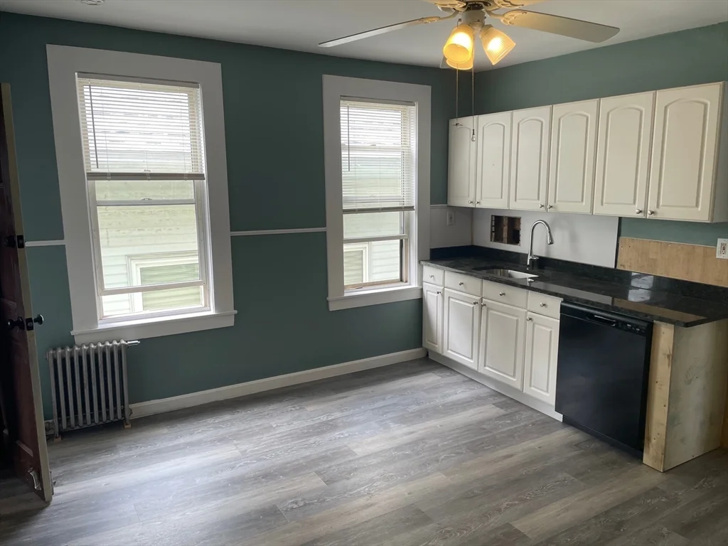 2 bed, 1 bath apartment for rent at 73 School St Unit 3, Salem — photo 8 of 15