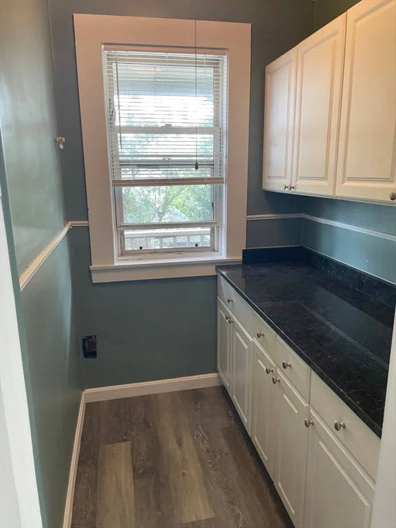 2 bed, 1 bath apartment for rent at 73 School St Unit 3, Salem — photo 9 of 15