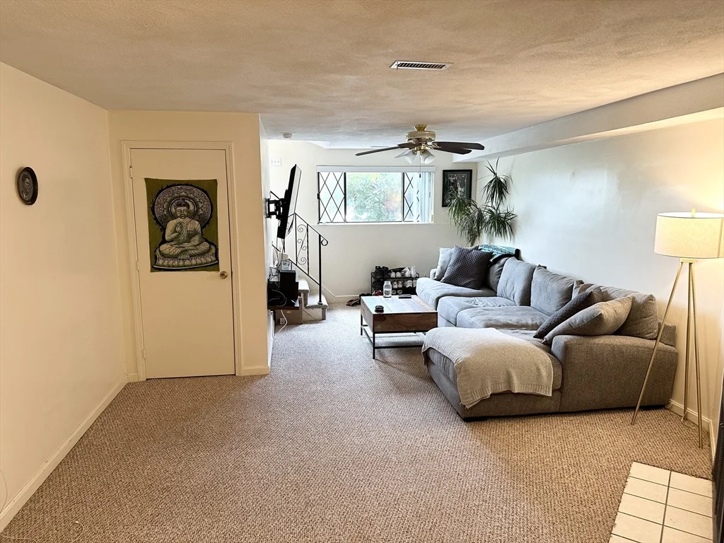 2 bed, 2 bath apartment for rent at 73 Sterling Ln Unit 73, Bradford — photo 3 of 13