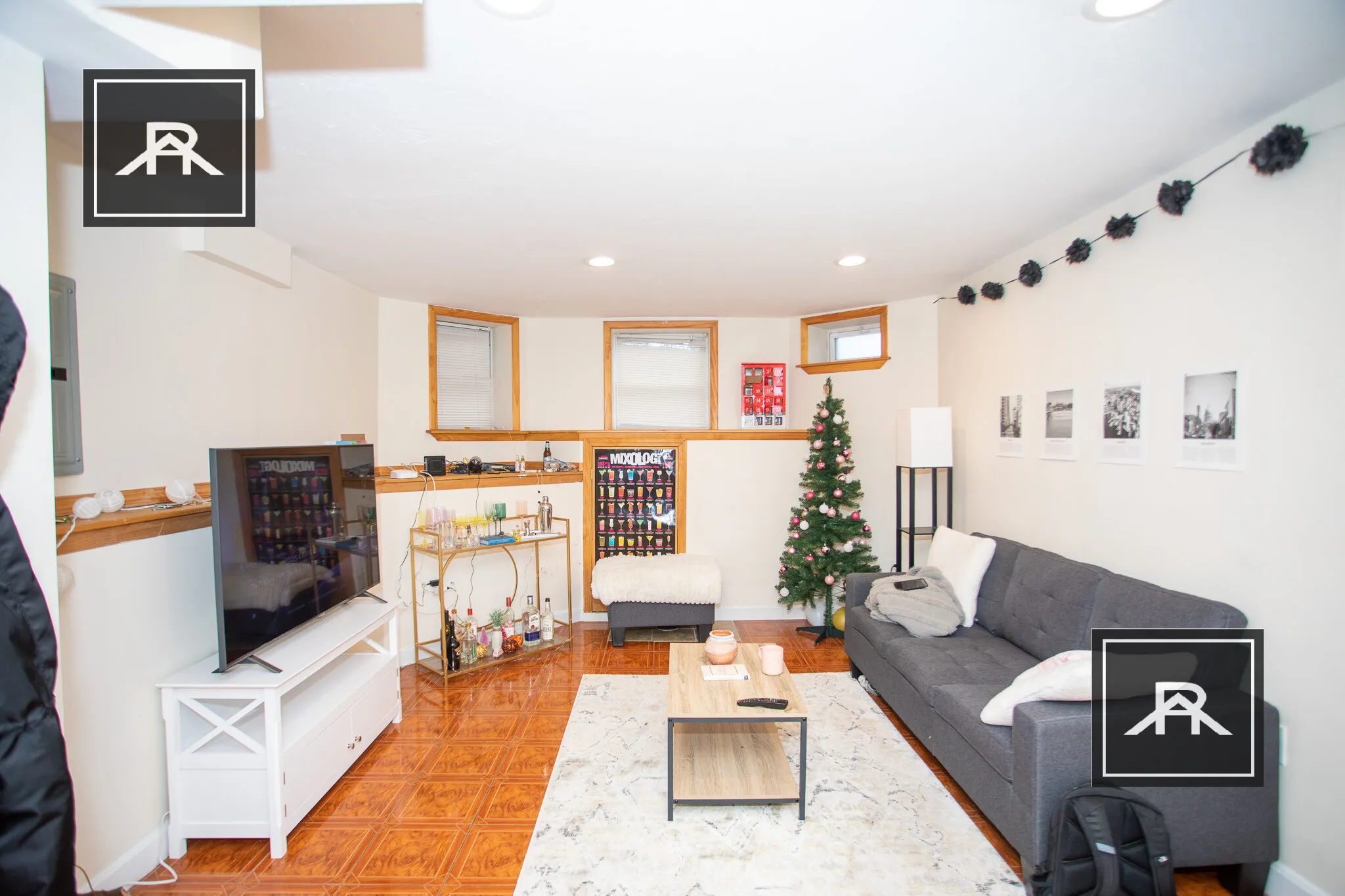 3 bed, 2 bath apartment for rent at 73 Thatcher St Unit 001, North Brookline — photo 5 of 15