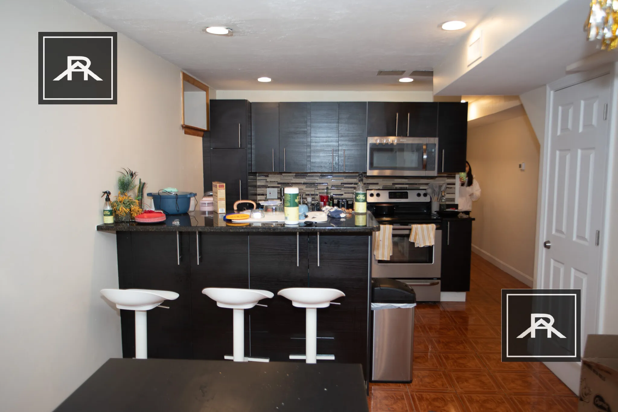 3 bed, 2 bath apartment for rent at 73 Thatcher St Unit 001, North Brookline — photo 3 of 15