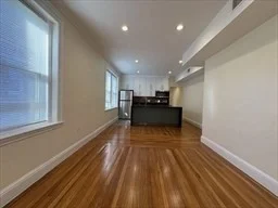 4 bed, 2 bath apartment for rent at 73 Thatcher St Unit 201, Coolidge Corner — photo 5 of 14