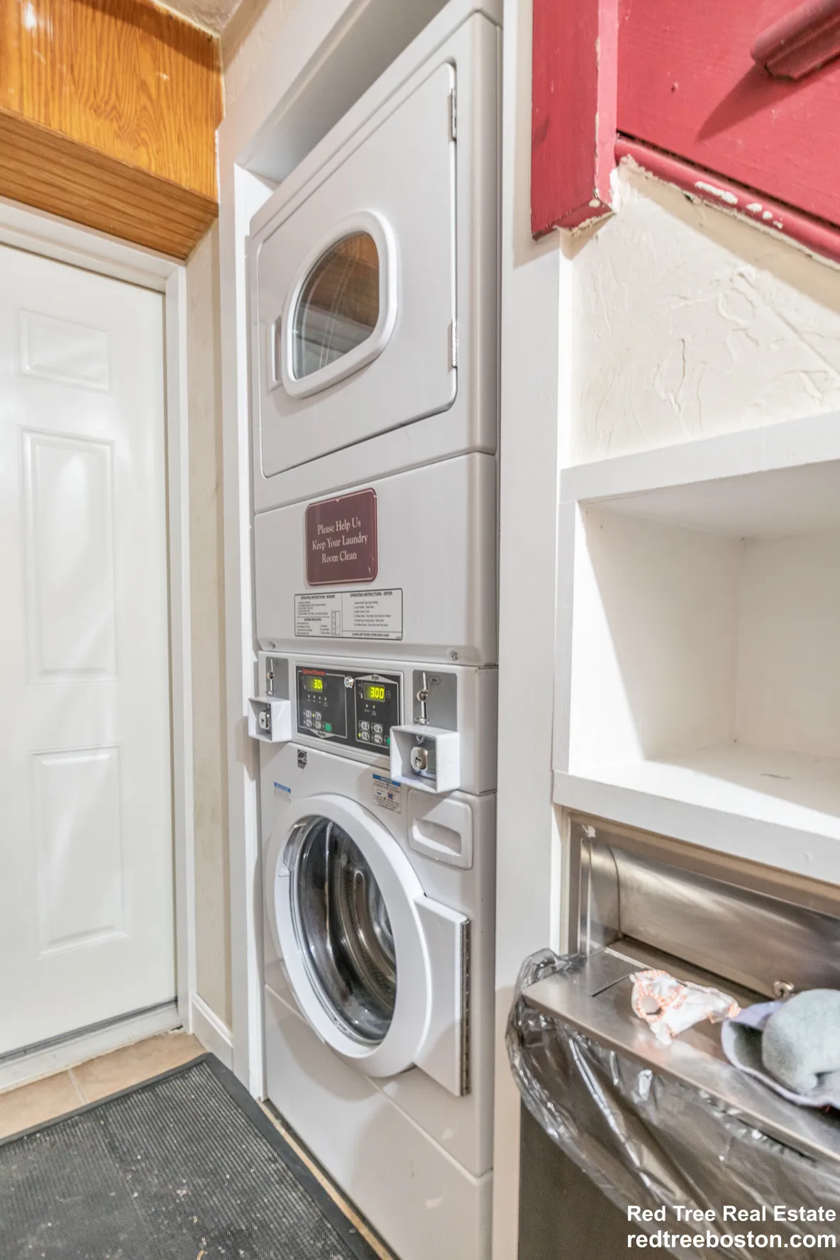 4 bed, 2 bath apartment for rent at 73 Thatcher St Unit 201, North Brookline — photo 5 of 15