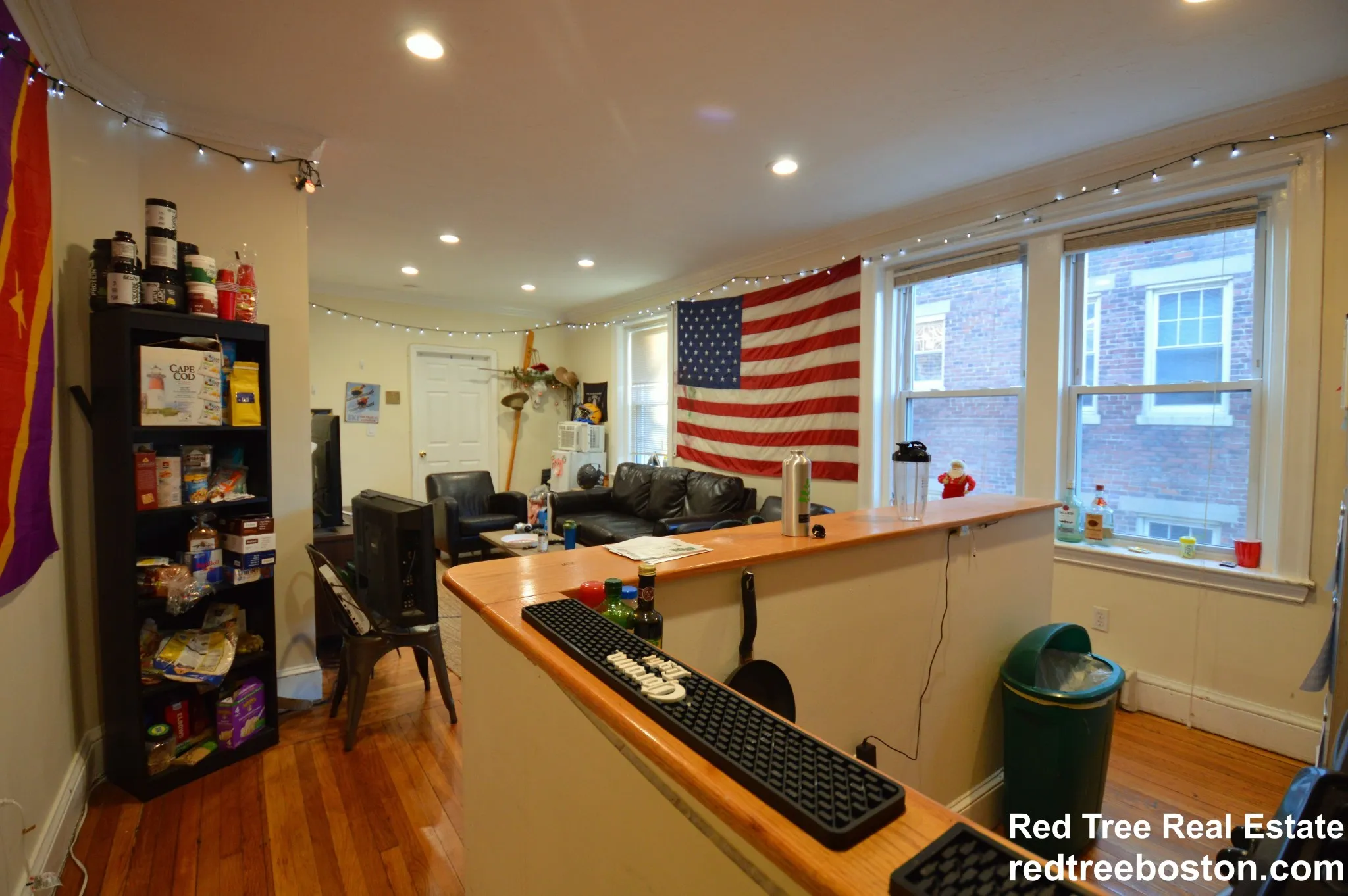 4 bed, 2 bath apartment for rent at 73 Thatcher St Unit 201, North Brookline — photo 4 of 15