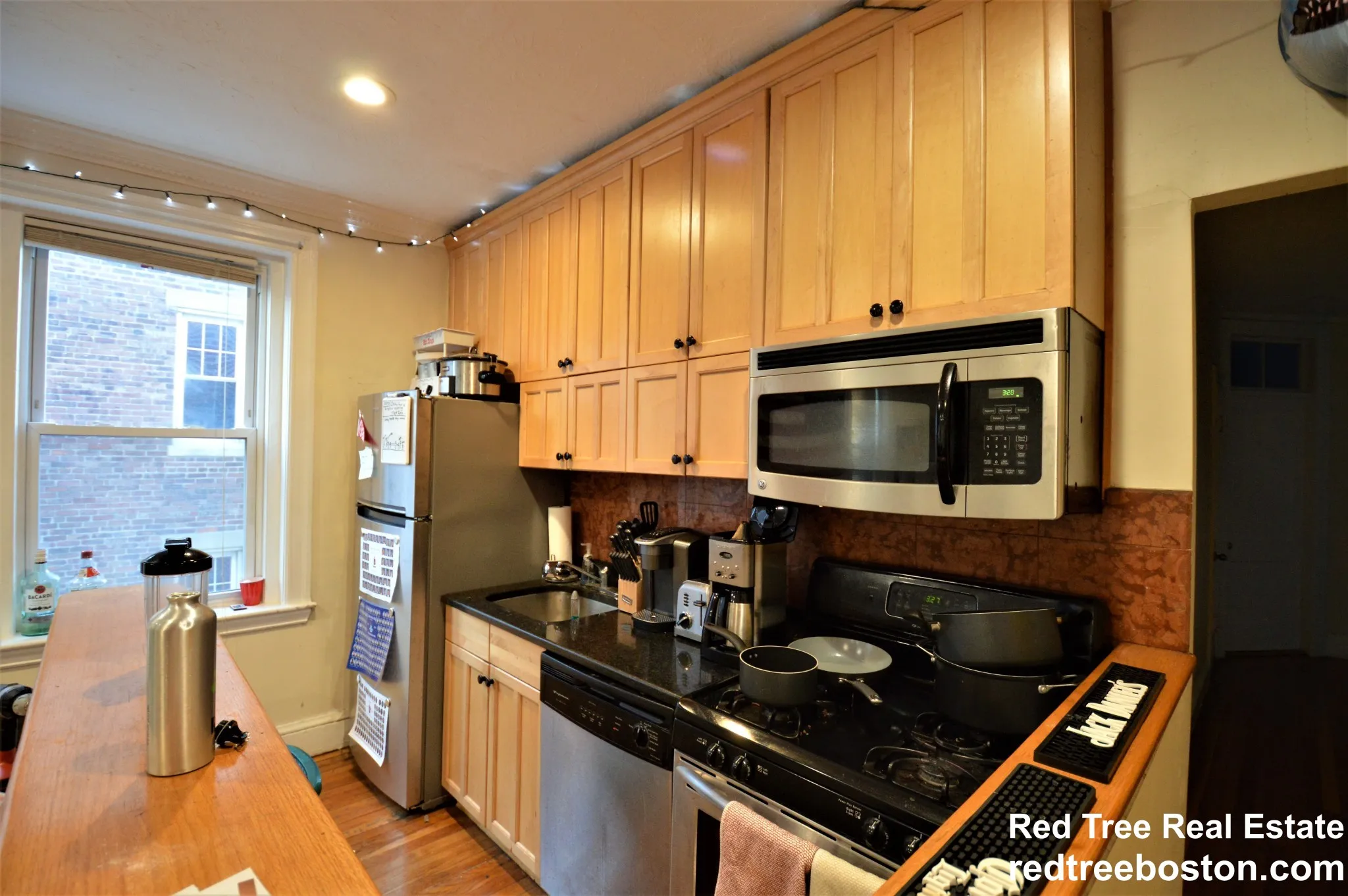 4 bed, 2 bath apartment for rent at 73 Thatcher St Unit 201, North Brookline — photo 6 of 15