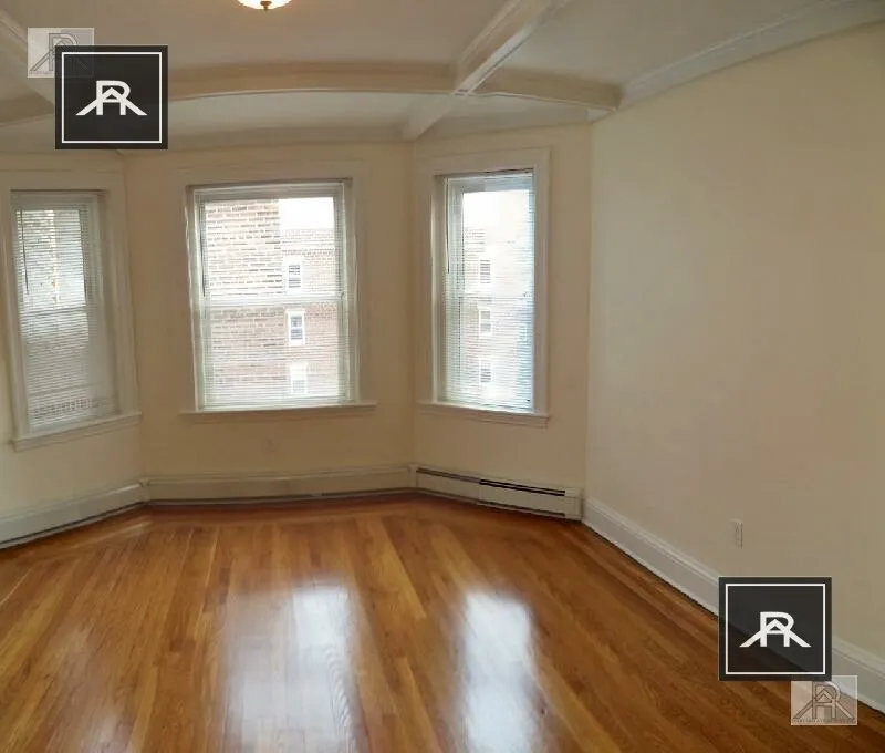 4 bed, 2 bath apartment for rent at 73 Thatcher St Unit 202, North Brookline — photo 13 of 17
