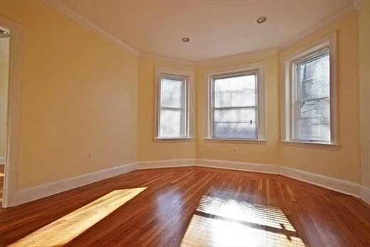 4 bed, 2 bath apartment for rent at 73 Thatcher St Unit 302, Coolidge Corner — photo 1 of 12