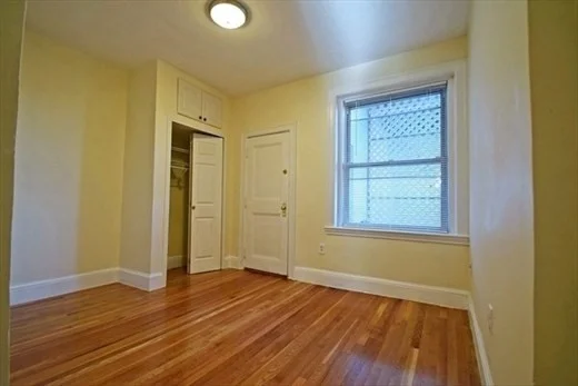 4 bed, 2 bath apartment for rent at 73 Thatcher St Unit 302, Coolidge Corner — photo 8 of 12