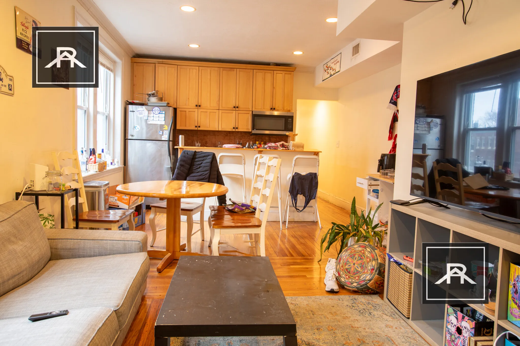 4 bed, 2 bath apartment for rent at 73 Thatcher St Unit 401, North Brookline — photo 2 of 6
