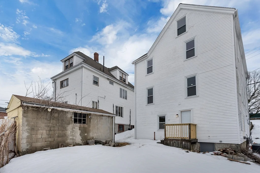 3 bed, 1 bath apartment for rent at 73 Walnut St, Dedham — photo 31 of 35