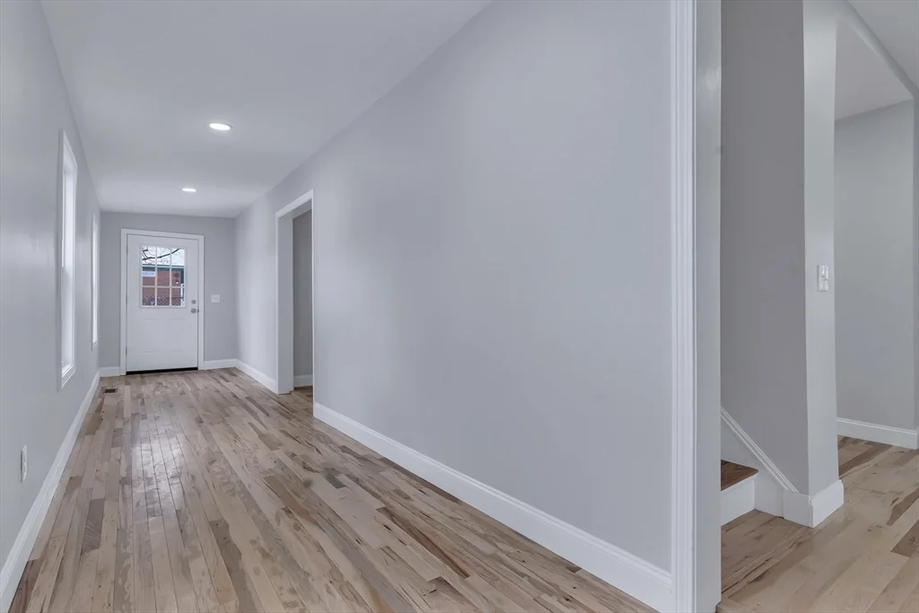 3 bed, 1 bath apartment for rent at 73 Walnut St, Dedham — photo 15 of 35