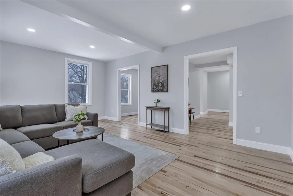 4 bed, 1 bath apartment for rent at 73 Walnut St Unit 1, Dedham — photo 6 of 36