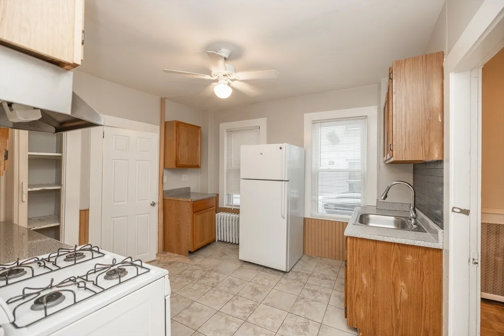 1 bed, 1 bath apartment for rent at 73 West St Unit 1, Malden — photo 2 of 13