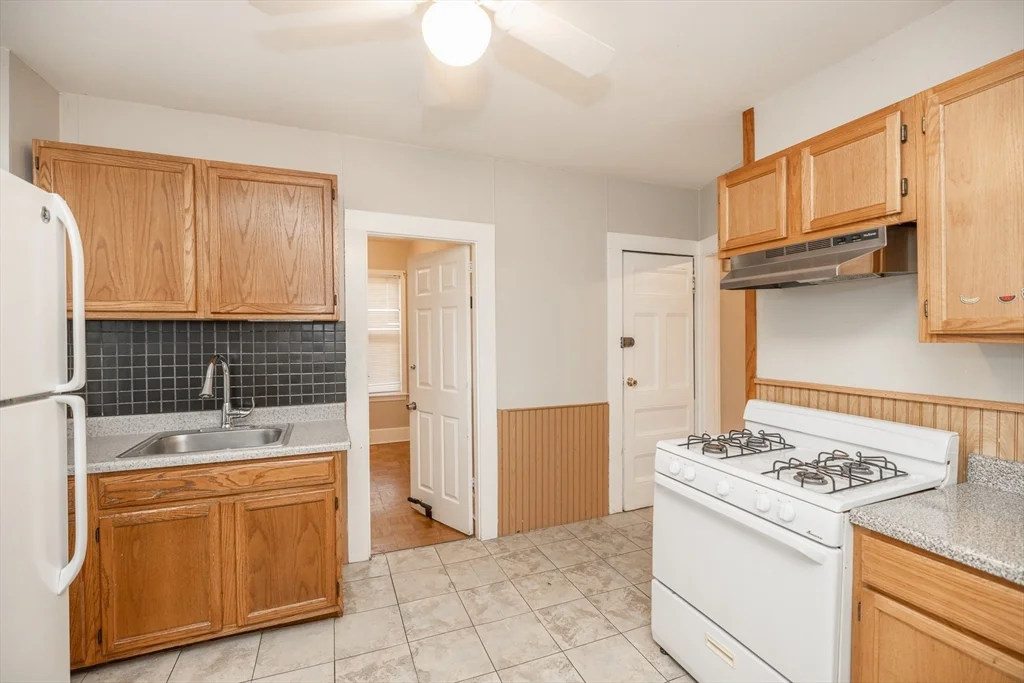 1 bed, 1 bath apartment for rent at 73 West St Unit 1, Malden — photo 1 of 13