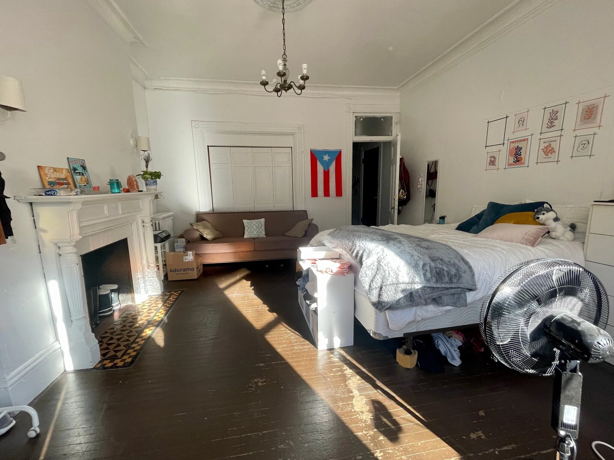 4 bed, 1 bath apartment for rent at 73 Westland Ave Unit 2, Fenway — photo 4 of 14