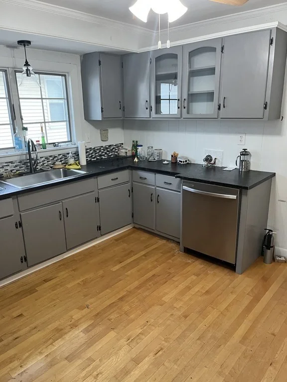3 bed, 1 bath apartment for rent at 73 Woods Ave Unit 73, Ward Two — photo 2 of 14