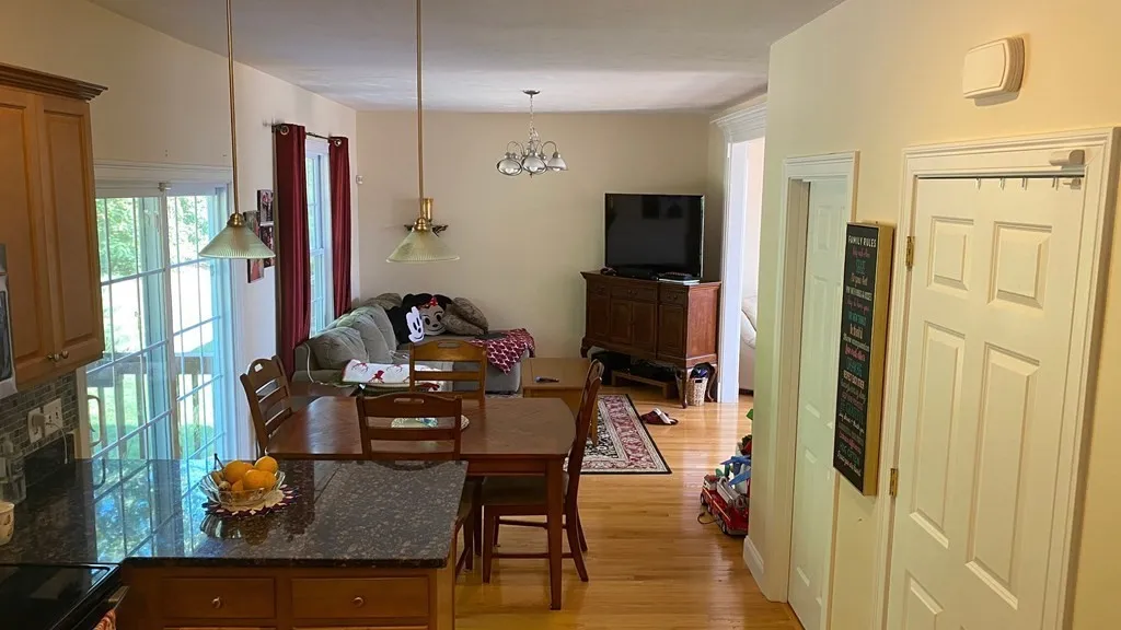 3 bed, 2 bath apartment for rent at 73 Zain Circle Unit 73, Milford — photo 14 of 16