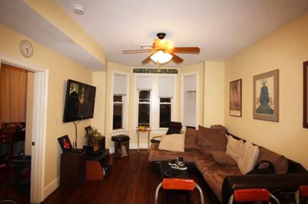4 bed, 2 bath apartment for rent at 731 Parker St Unit 2, Mission Hill — photo 3 of 33