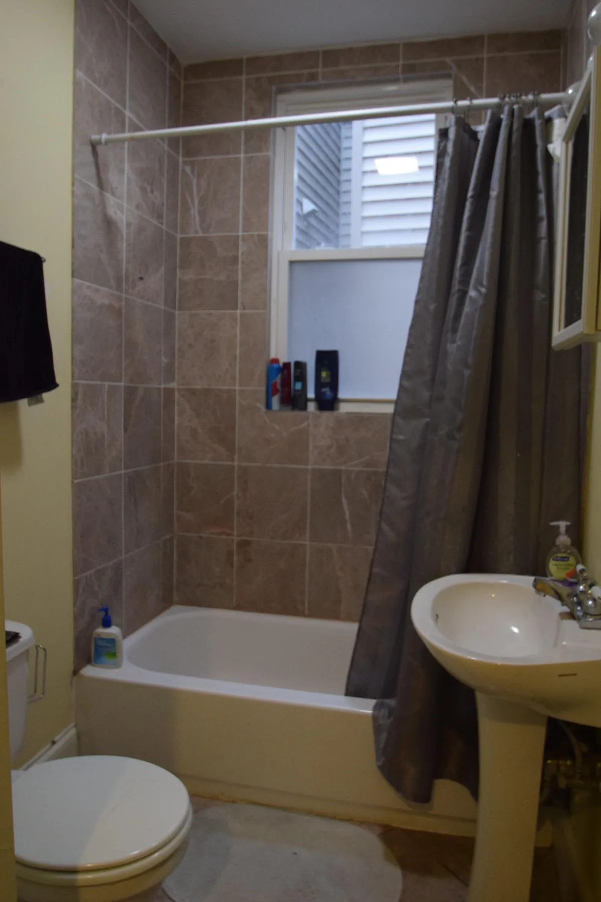 4 bed, 2 bath apartment for rent at 731 Parker St Unit 2, Mission Hill — photo 20 of 33