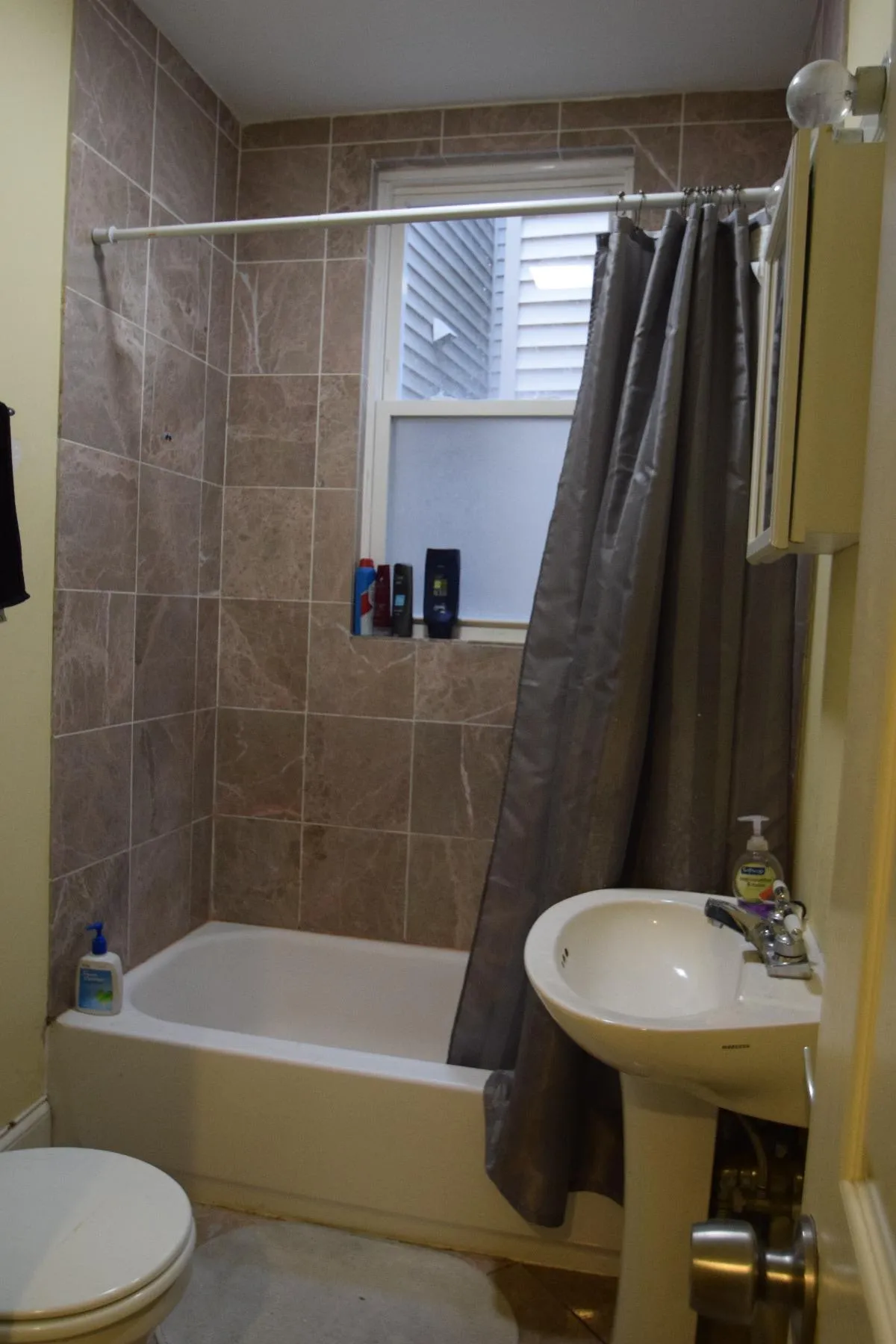 4 bed, 2 bath apartment for rent at 731 Parker St Unit 2, Mission Hill — photo 24 of 33