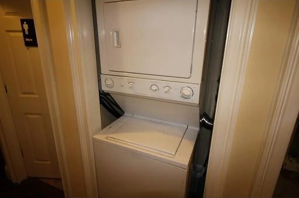4 bed, 2 bath apartment for rent at 731 Parker St Unit 2, Mission Hill — photo 11 of 33