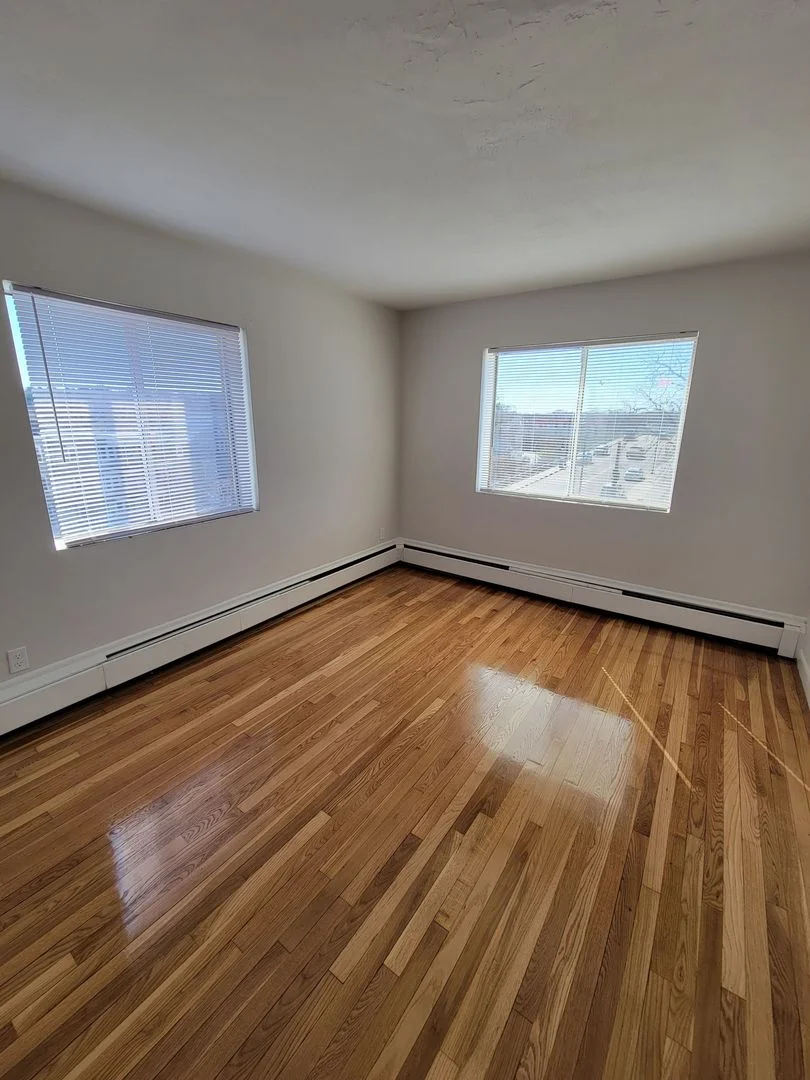 2 bed, 1 bath apartment for rent at 731 River St Unit 25, Hyde Park — photo 6 of 18