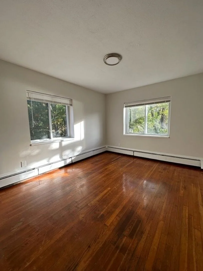 2 bed, 1 bath apartment for rent at 731 River St Unit 25, Hyde Park — photo 11 of 18