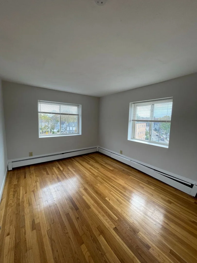 2 bed, 1 bath apartment for rent at 731 River St Unit 25, Hyde Park — photo 2 of 18
