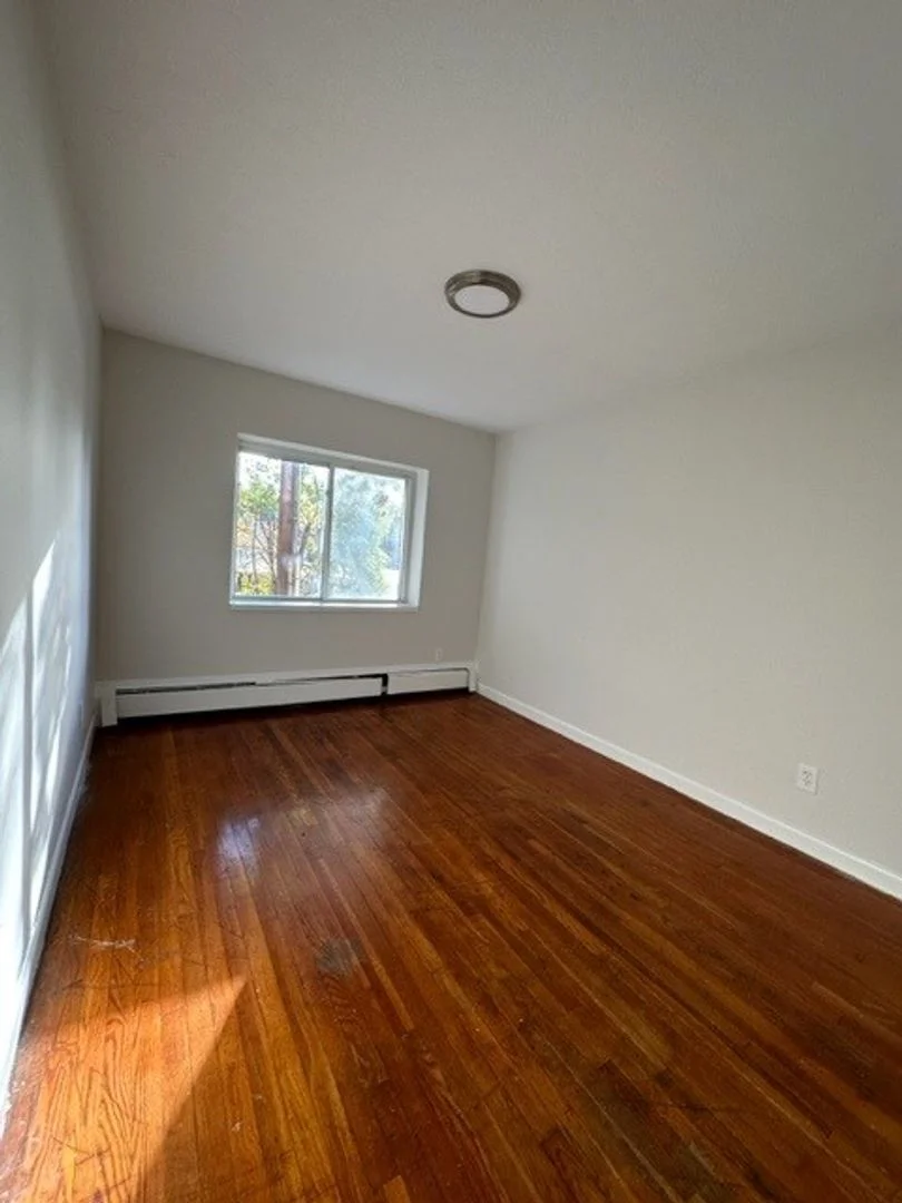 2 bed, 1 bath apartment for rent at 731 River St Unit 35, Hyde Park — photo 12 of 18