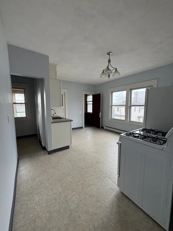 2 bed, 1 bath apartment for rent at 731 Winthrop Ave Unit 2, Beachmont — photo 3 of 23