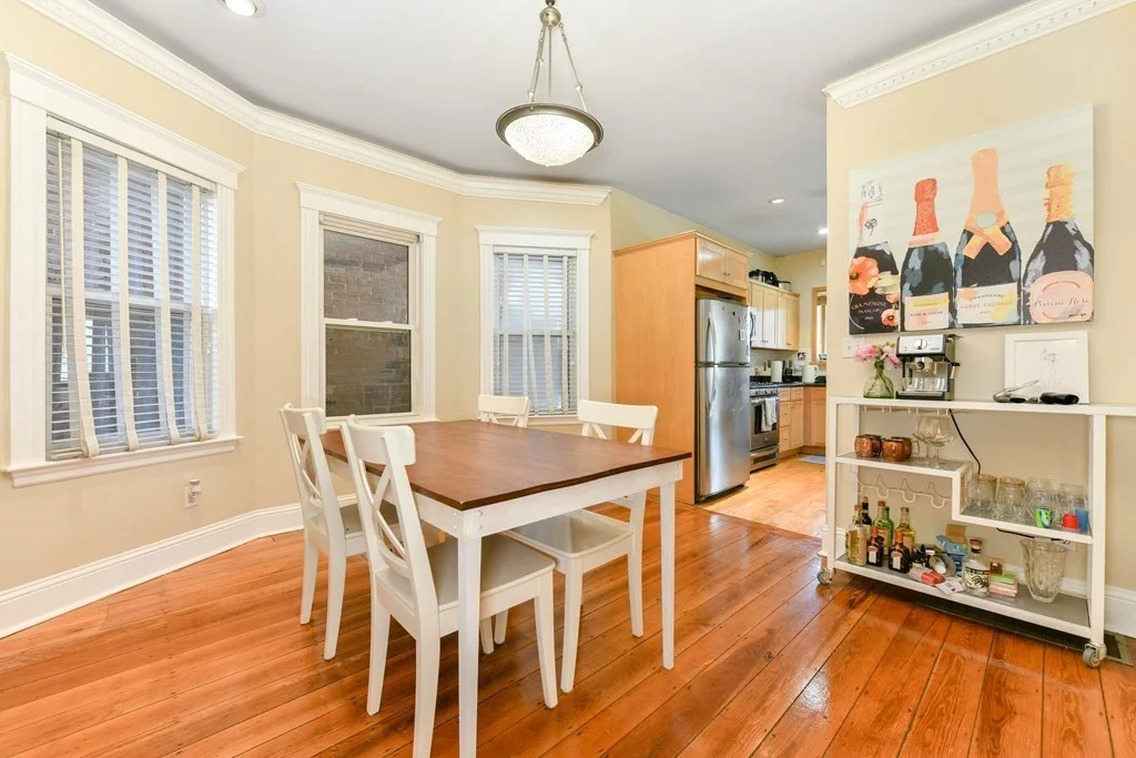 4 bed, 2 bath apartment for rent at 733 E 3rd St Unit 1, South Boston — photo 6 of 25