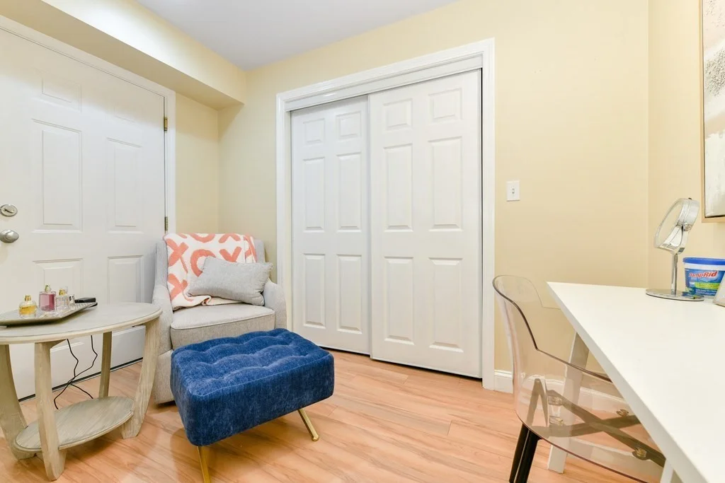 4 bed, 2 bath apartment for rent at 733 E 3rd St Unit 1, South Boston — photo 18 of 25