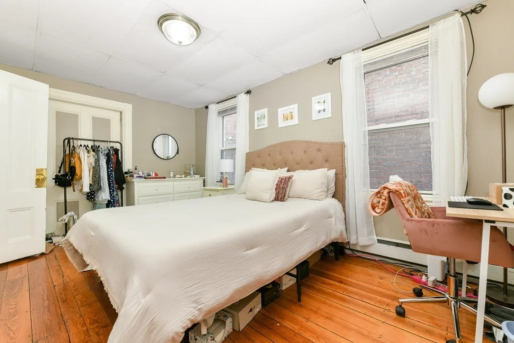 3 bed, 2 bath apartment for rent at 733 E 3rd St Unit 2, South Boston — photo 12 of 19