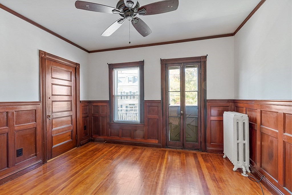 3 bed, 1 bath apartment for rent at 733 Hale St Unit 2, Beverly Farms — photo 11 of 24