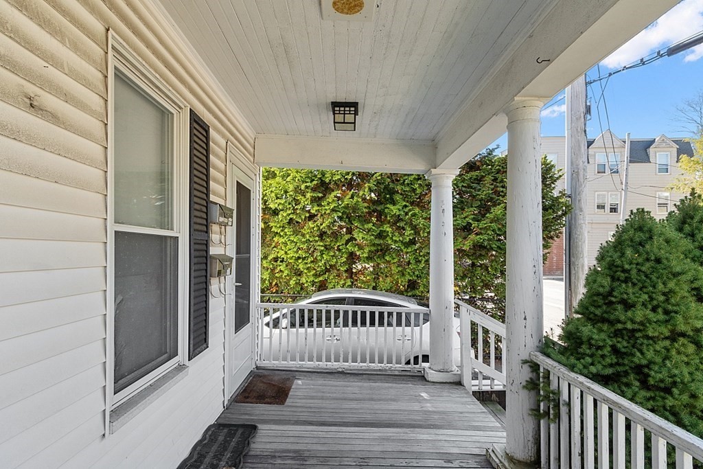 3 bed, 1 bath apartment for rent at 733 Hale St Unit 2, Beverly Farms — photo 21 of 24