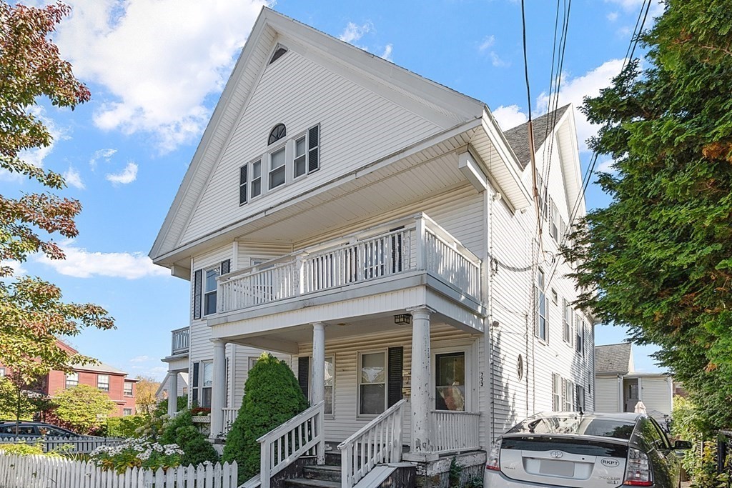 3 bed, 1 bath apartment for rent at 733 Hale St Unit 2, Beverly Farms — photo 23 of 24