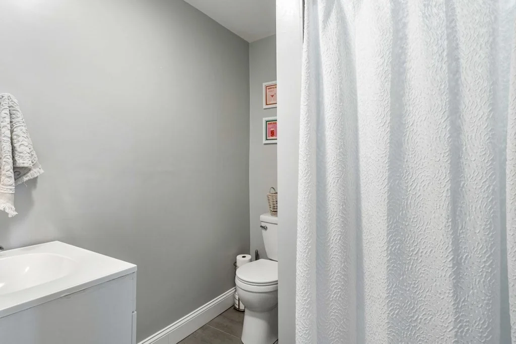 4 bed, 2 bath apartment for rent at 734 East 7th Unit 2, Boston — photo 14 of 22