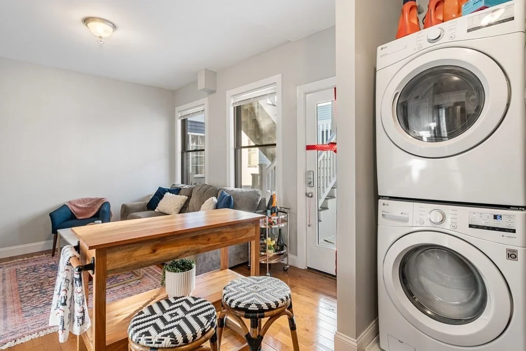 4 bed, 2 bath apartment for rent at 734 East 7th Unit 2, Boston — photo 15 of 22