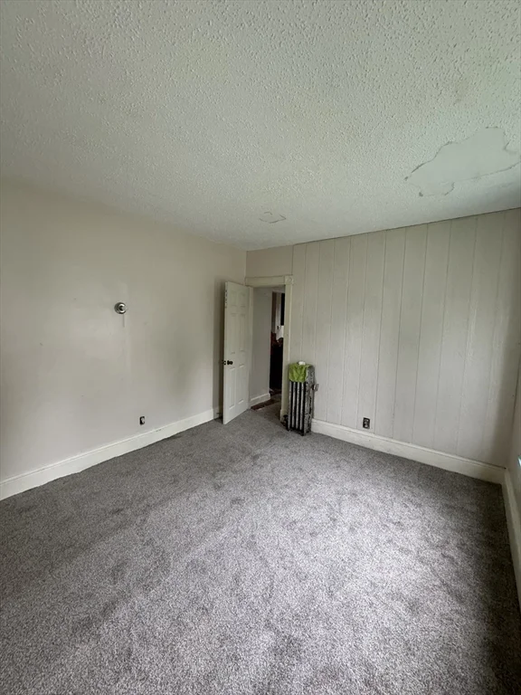 3 bed, 1 bath apartment for rent at 735 Belmont St Unit 1, Springfield — photo 10 of 16