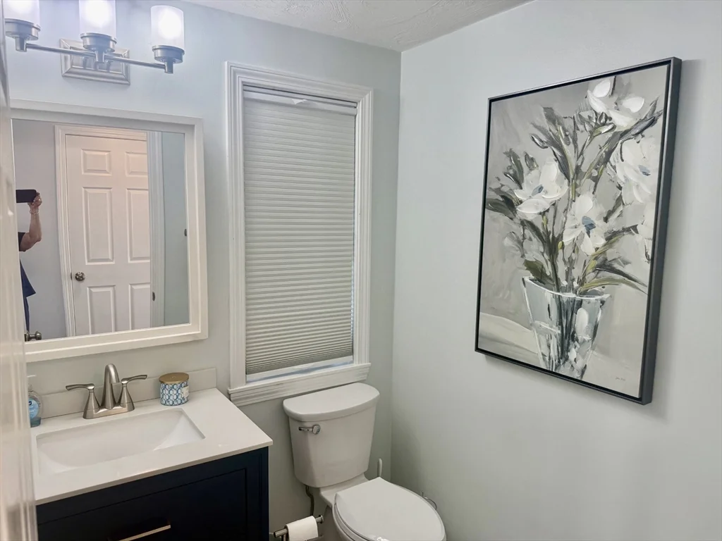 3 bed, 1 bath apartment for rent at 735 Sea St, Quincy — photo 11 of 31